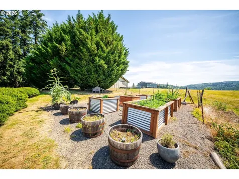 362 Cemetery Road Kalama WA 98625