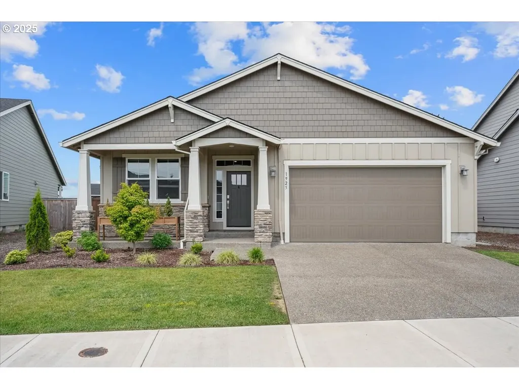 1925 N Ivy Street Canby OR 97013