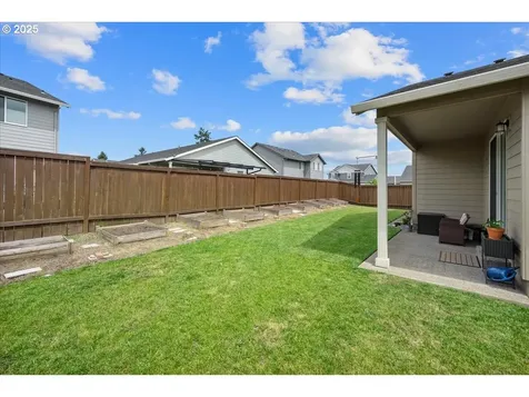 1925 N Ivy Street Canby OR 97013