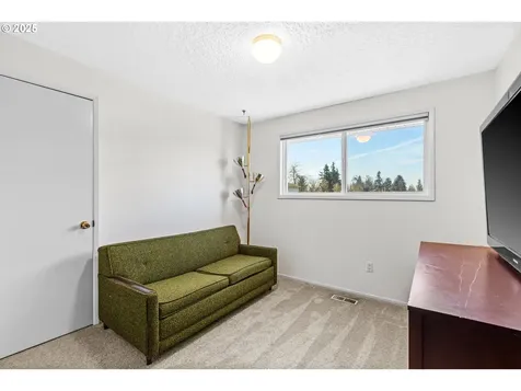 13273 Eastborne Drive Oregon City OR 97045