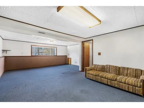 13273 Eastborne Drive Oregon City OR 97045