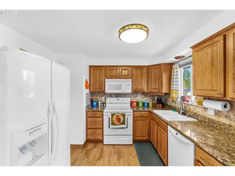 13273 Eastborne Drive Oregon City OR 97045