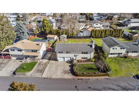 13273 Eastborne Drive Oregon City OR 97045