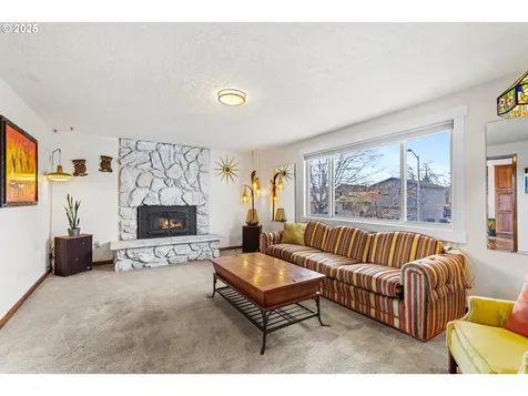 13273 Eastborne Drive Oregon City OR 97045