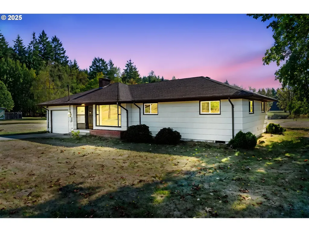 122 Armstrong Road Chehalis WA 98532