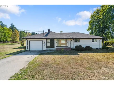 122 Armstrong Road Chehalis WA 98532