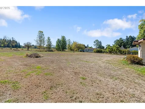 122 Armstrong Road Chehalis WA 98532