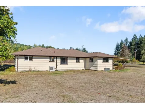 122 Armstrong Road Chehalis WA 98532