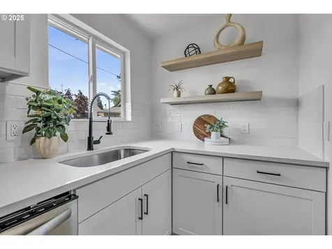 10063 SE Brandeis Street Clackamas OR 97015