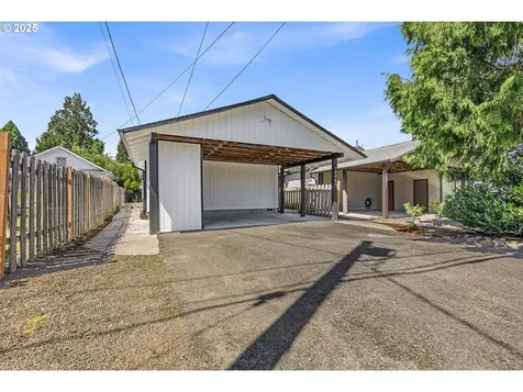 10063 SE Brandeis Street Clackamas OR 97015