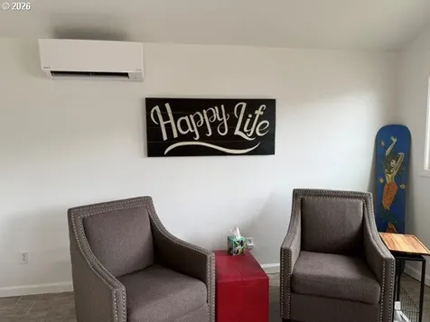 3050 SW Coast Avenue Lincoln City OR 97367
