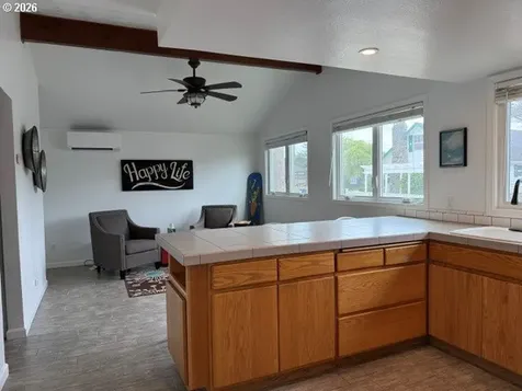 3050 SW Coast Avenue Lincoln City OR 97367