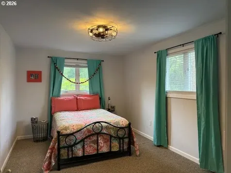 3050 SW Coast Avenue Lincoln City OR 97367