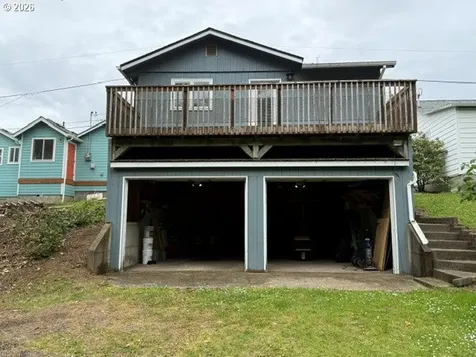 3050 SW Coast Avenue Lincoln City OR 97367