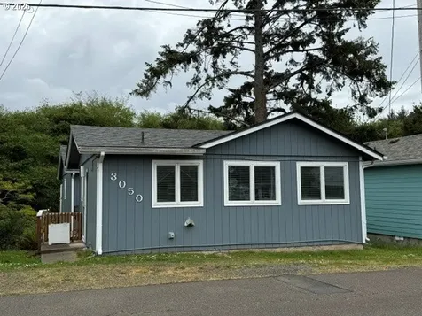 3050 SW Coast Avenue Lincoln City OR 97367