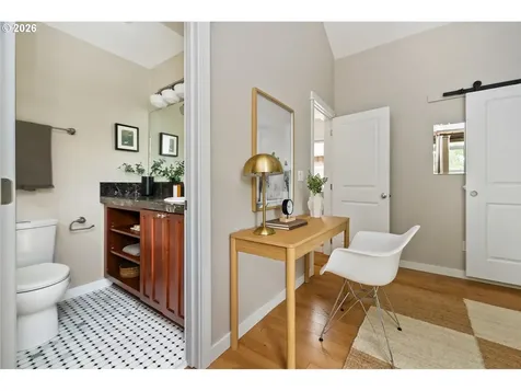 909 SE Marion Street Portland OR 97202