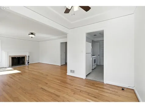 6415 NE 7th Avenue Portland OR 97211