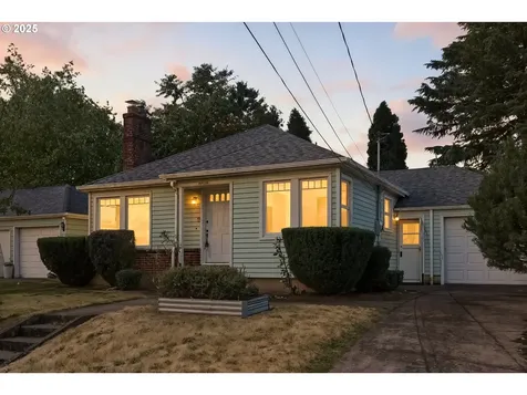 6415 NE 7th Avenue Portland OR 97211