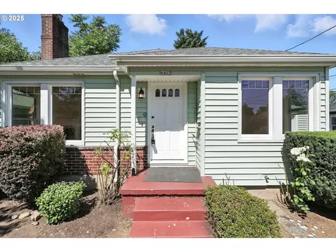 6415 NE 7th Avenue Portland OR 97211