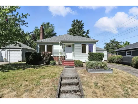 6415 NE 7th Avenue Portland OR 97211