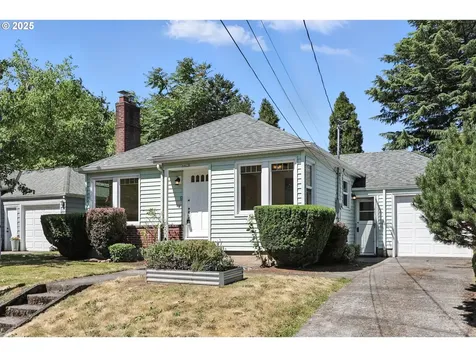 6415 NE 7th Avenue Portland OR 97211