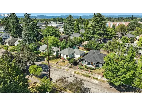 6415 NE 7th Avenue Portland OR 97211