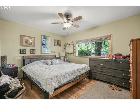 2827 17th Avenue Forest Grove OR 97116