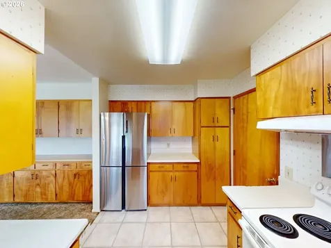 422 Buena Vista Loop Brookings OR 97415