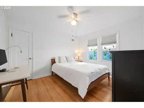 719 6th Street Astoria OR 97103