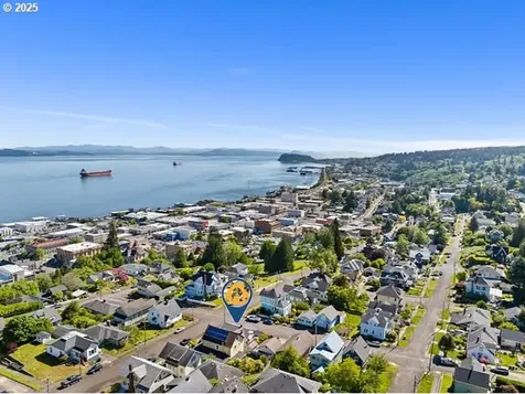 719 6th Street Astoria OR 97103
