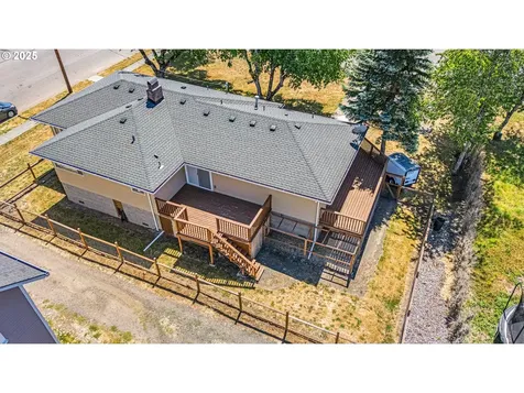 821 Bridge Street Vernonia OR 97064