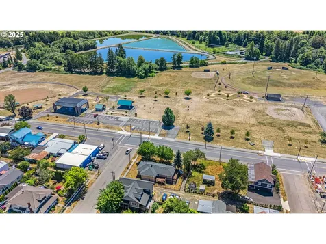821 Bridge Street Vernonia OR 97064