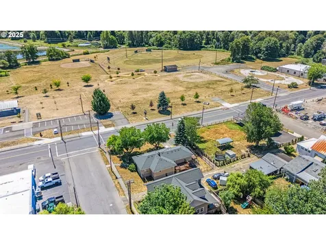 821 Bridge Street Vernonia OR 97064
