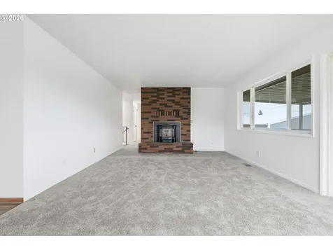 52890 NW 7th Street Scappoose OR 97056
