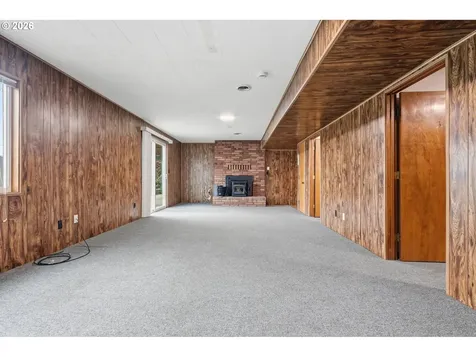 52890 NW 7th Street Scappoose OR 97056