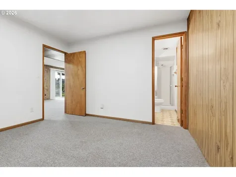 52890 NW 7th Street Scappoose OR 97056