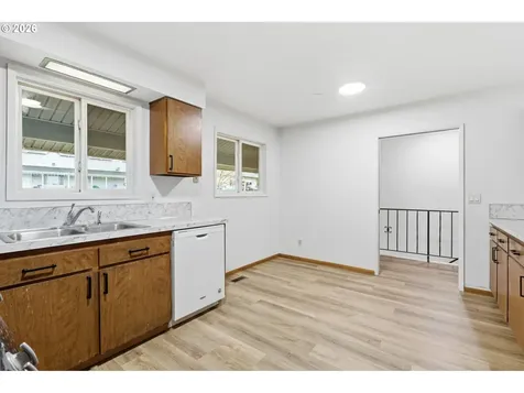 52890 NW 7th Street Scappoose OR 97056