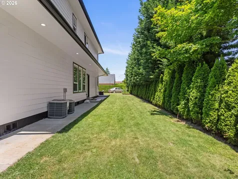 483 SW Cherry Park Road Troutdale OR 97060