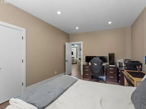 483 SW Cherry Park Road Troutdale OR 97060