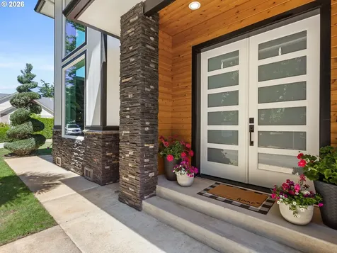 483 SW Cherry Park Road Troutdale OR 97060