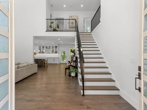 483 SW Cherry Park Road Troutdale OR 97060