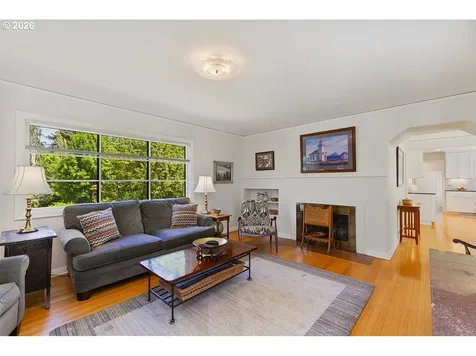8175 SW Fairway Drive Portland OR 97225