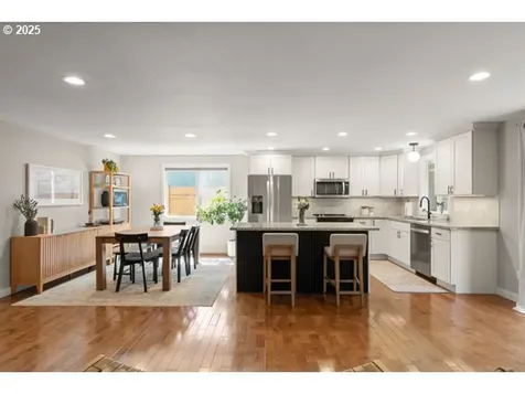 2525 SW 200th Court Beaverton OR 97003