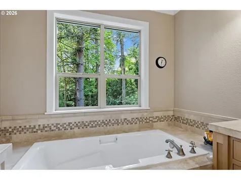 14067 Goodall Road Lake Oswego OR 97034