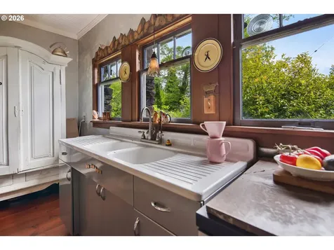 91755 Lewis And Clark Road Astoria OR 97103