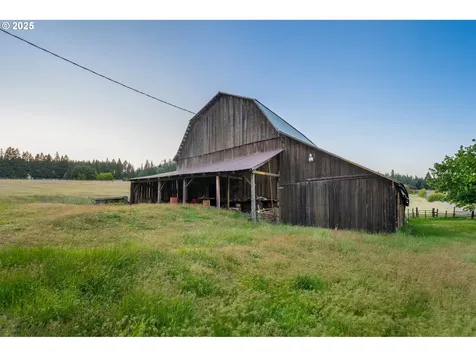 11 Wess Road Underwood WA 98651