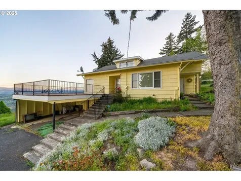 11 Wess Road Underwood WA 98651