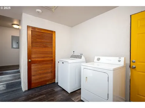 734 NE 120th Avenue Portland OR 97220