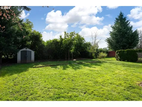 734 NE 120th Avenue Portland OR 97220
