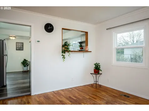 734 NE 120th Avenue Portland OR 97220